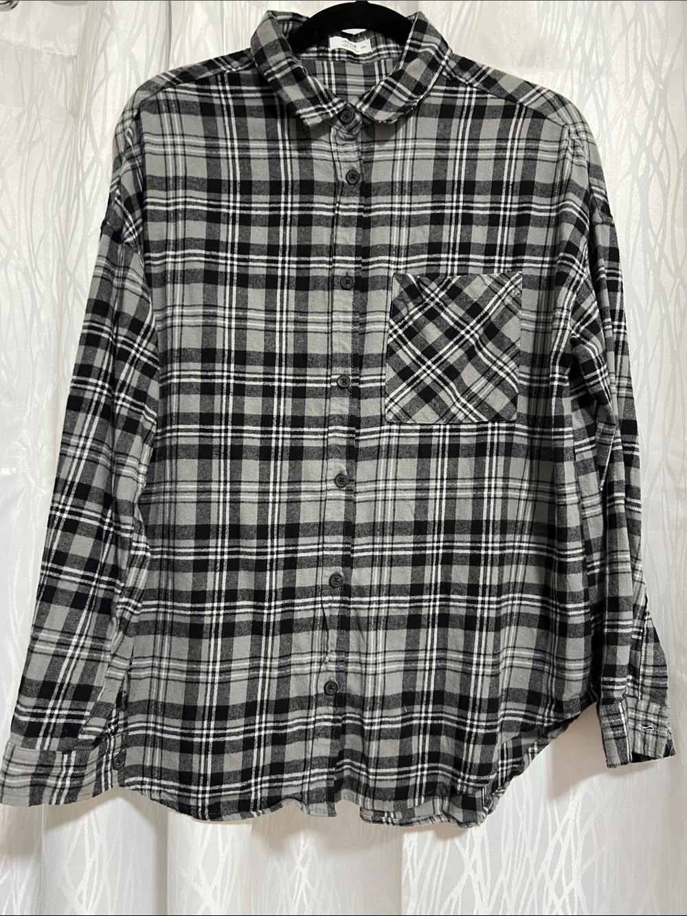 Ardene Black & Gray Plaid Button-Down Shirt